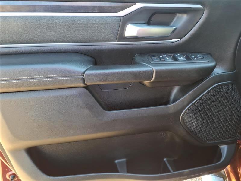 RAM 1500 Big Horn Quad Cab 2WD 2022