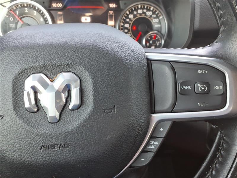 RAM 1500 Big Horn Quad Cab 2WD 2022