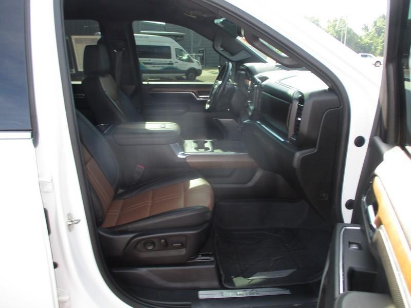 Chevrolet Silverado 2500HD High Country Crew Cab Short Box 4WD 2024