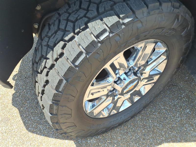 Chevrolet Silverado 2500HD High Country Crew Cab Short Box 4WD 2024
