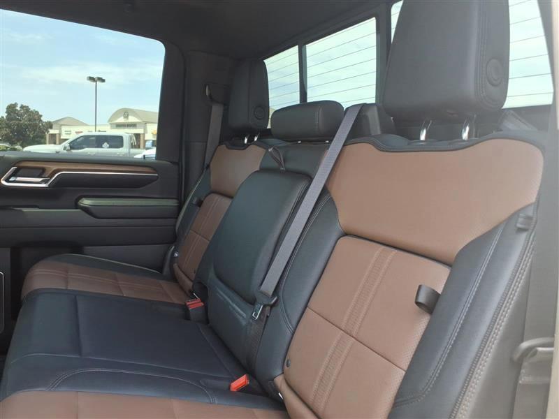 Chevrolet Silverado 2500HD High Country Crew Cab Short Box 4WD 2024