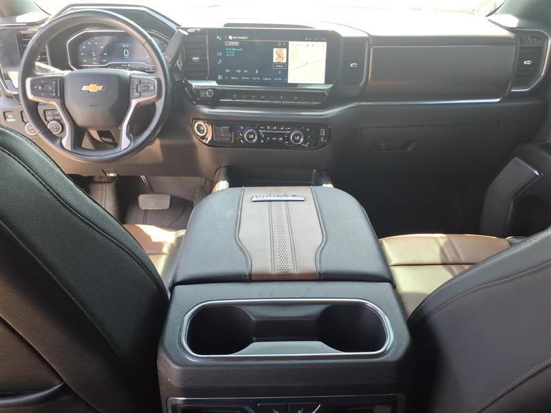 Chevrolet Silverado 2500HD High Country Crew Cab Short Box 4WD 2024