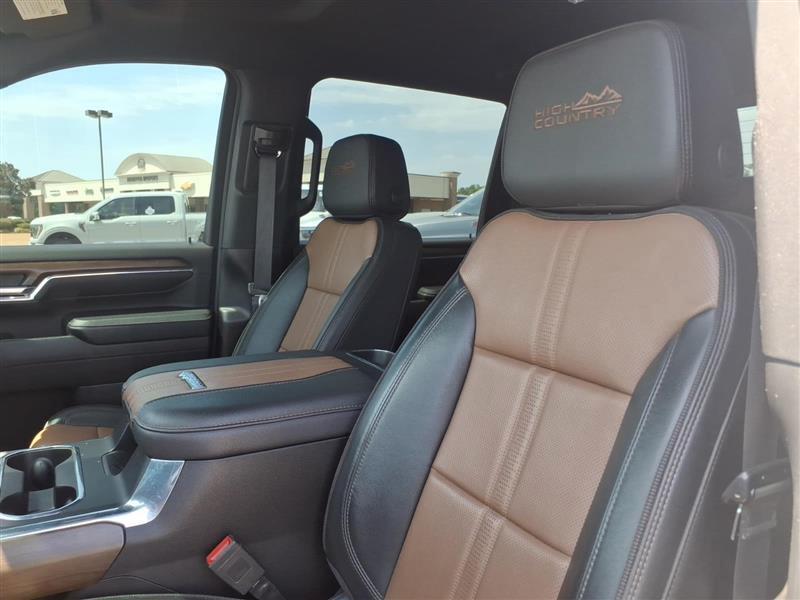 Chevrolet Silverado 2500HD High Country Crew Cab Short Box 4WD 2024