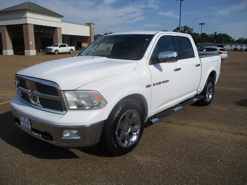 RAM 1500 Sport Crew Cab 4WD 2011