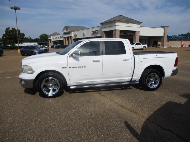 RAM 1500 Sport Crew Cab 4WD 2011