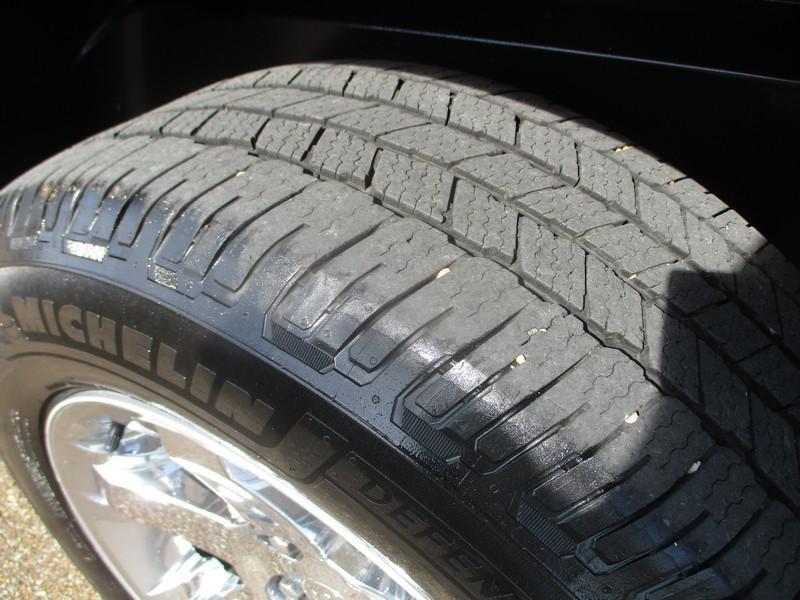 RAM 1500 Sport Crew Cab 4WD 2011