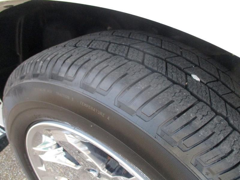 RAM 1500 Sport Crew Cab 4WD 2011