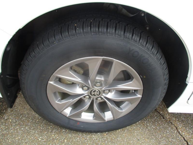 Toyota Sienna LE 8-Passenger 2022