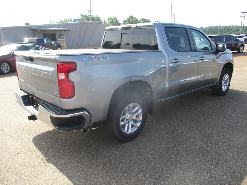 Chevrolet Silverado 1500 LT Crew Cab 4WD 2024