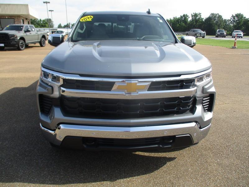 Chevrolet Silverado 1500 LT Crew Cab 4WD 2024