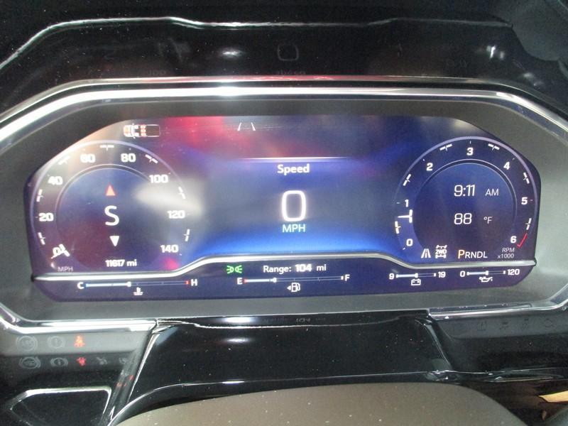Chevrolet Silverado 1500 LT Crew Cab 4WD 2024