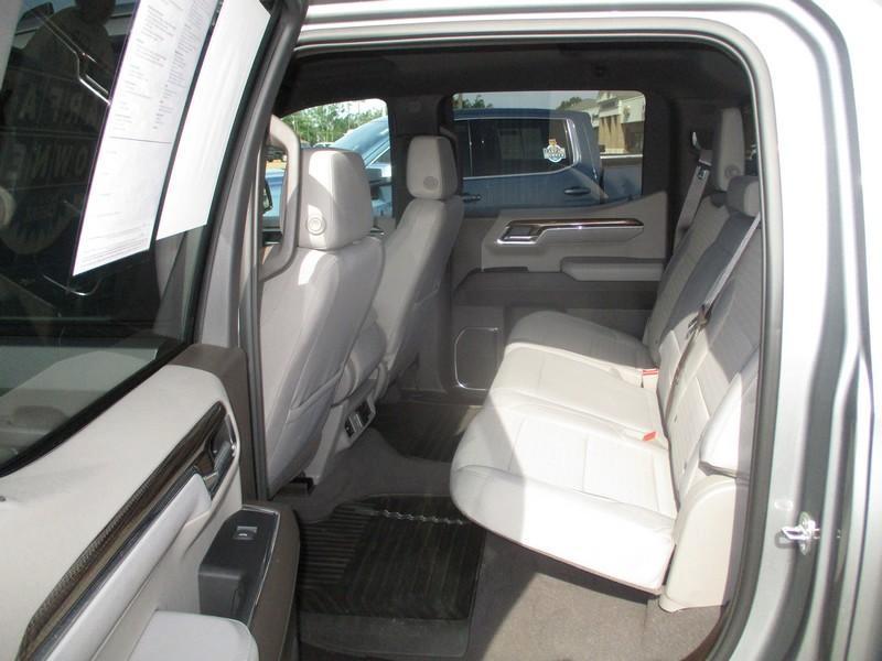 Chevrolet Silverado 1500 LT Crew Cab 4WD 2024