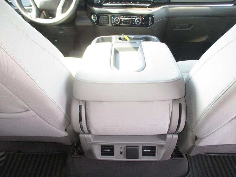 Chevrolet Silverado 1500 LT Crew Cab 4WD 2024