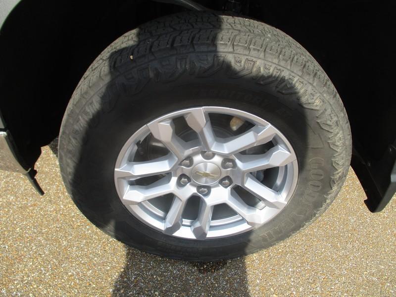 Chevrolet Silverado 1500 LT Crew Cab 4WD 2024