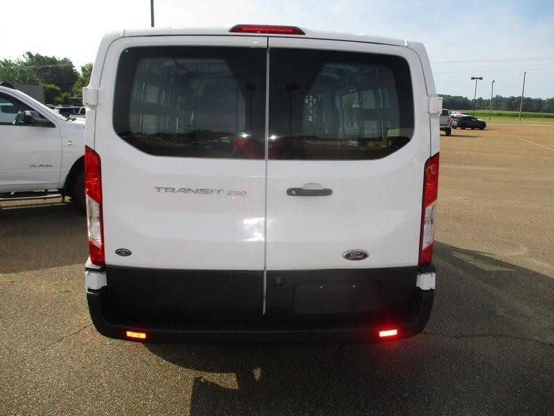 Ford Transit 250 Van 2025
