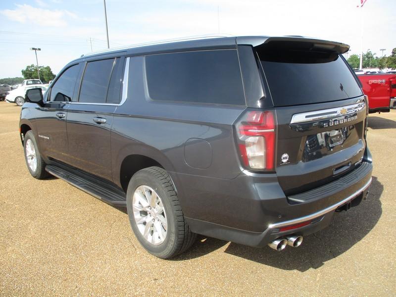 Chevrolet Suburban Premier 2021