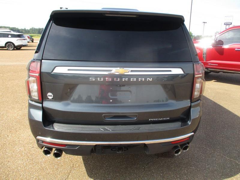 Chevrolet Suburban Premier 2021