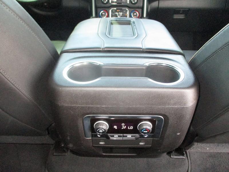 Chevrolet Suburban Premier 2021