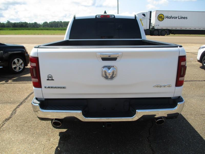 RAM 1500 Laramie Crew Cab SWB 4WD 2019