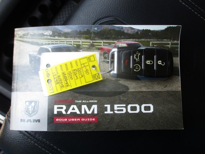 RAM 1500 Laramie Crew Cab SWB 4WD 2019