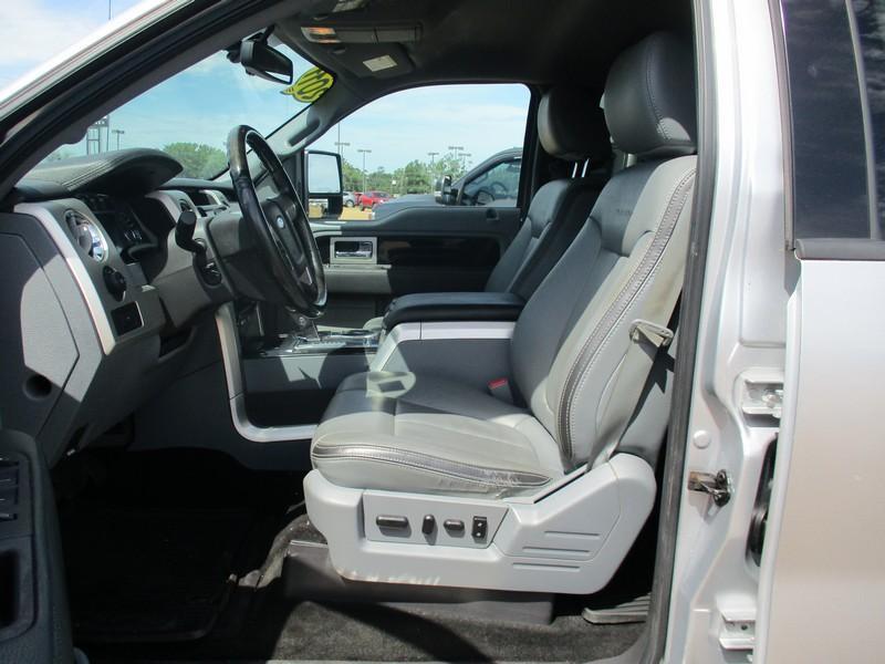 Ford F-150 Platinum SuperCrew 5.5-ft. Bed 4WD 2011