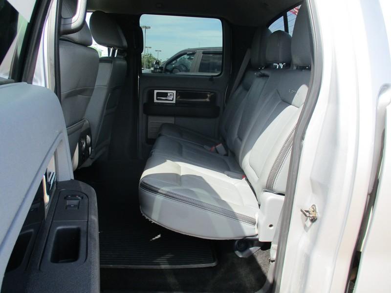 Ford F-150 Platinum SuperCrew 5.5-ft. Bed 4WD 2011
