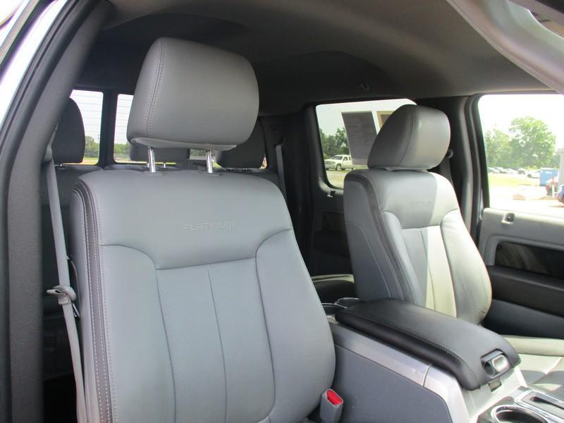 Ford F-150 Platinum SuperCrew 5.5-ft. Bed 4WD 2011