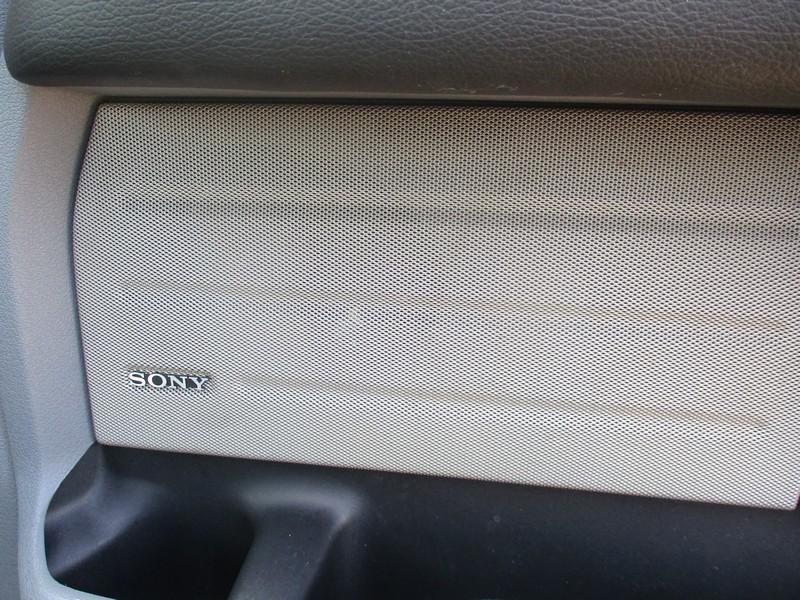 Ford F-150 Platinum SuperCrew 5.5-ft. Bed 4WD 2011