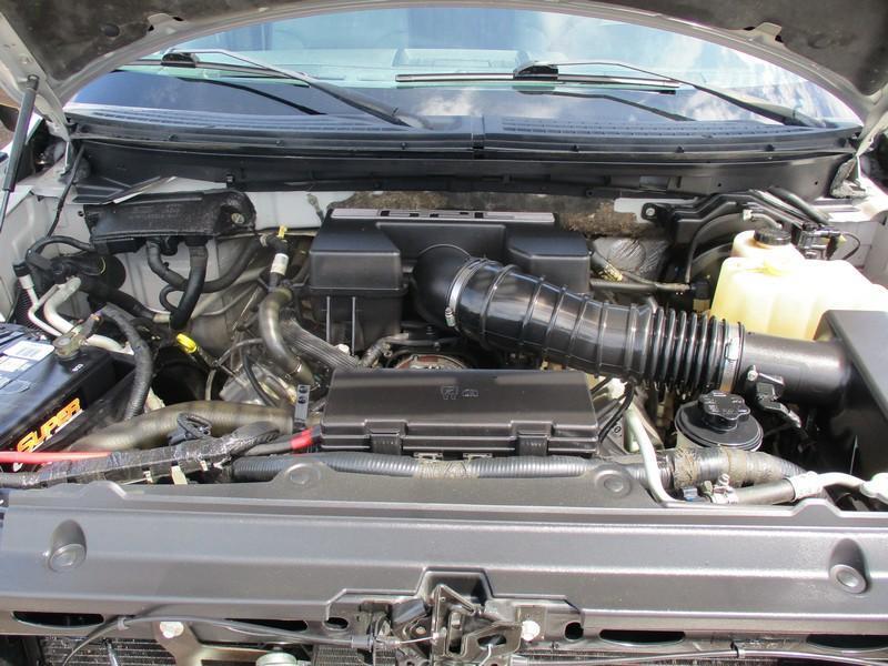 Ford F-150 Platinum SuperCrew 5.5-ft. Bed 4WD 2011