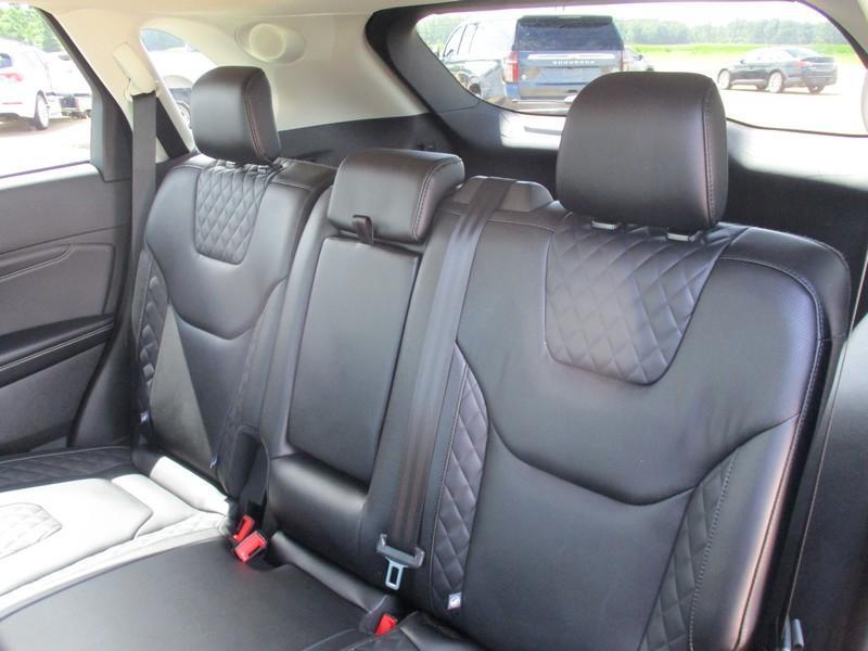 Ford Edge Titanium 2024