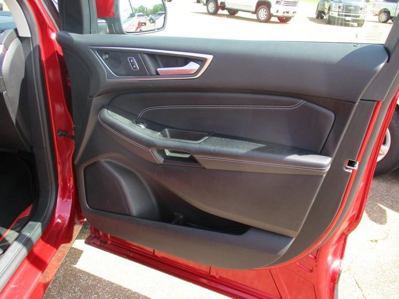 Ford Edge Titanium 2024