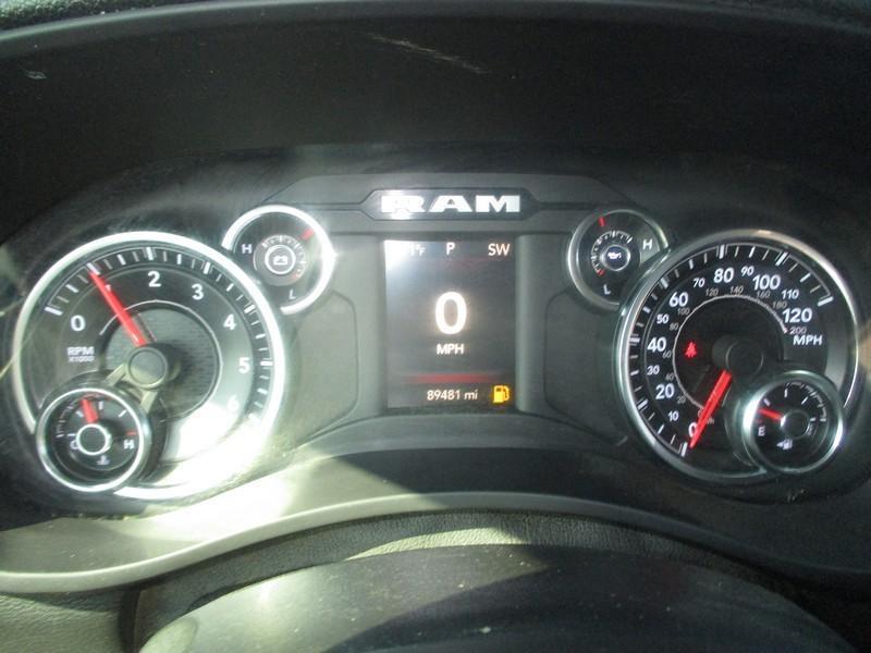 RAM 2500 Tradesman Crew Cab SWB 4WD 2022