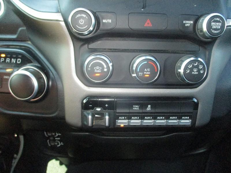 RAM 2500 Tradesman Crew Cab SWB 4WD 2022