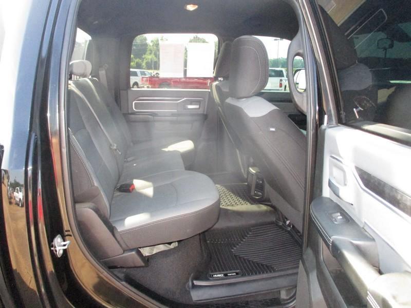 RAM 2500 Tradesman Crew Cab SWB 4WD 2022