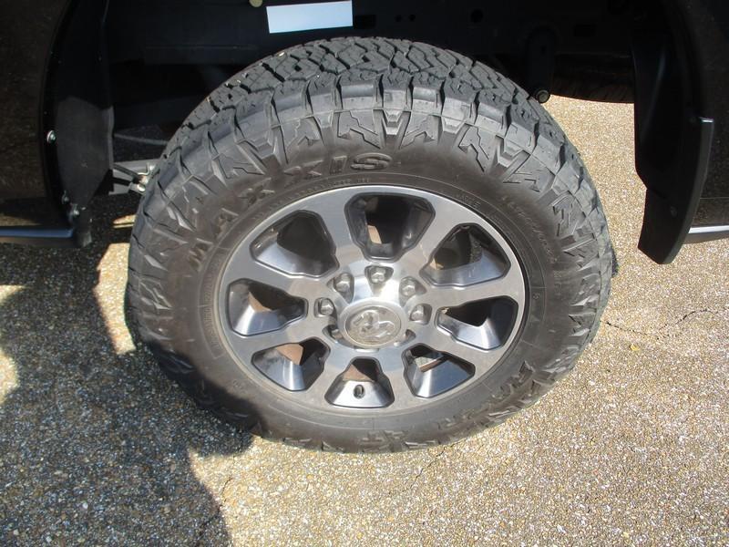 RAM 2500 Tradesman Crew Cab SWB 4WD 2022
