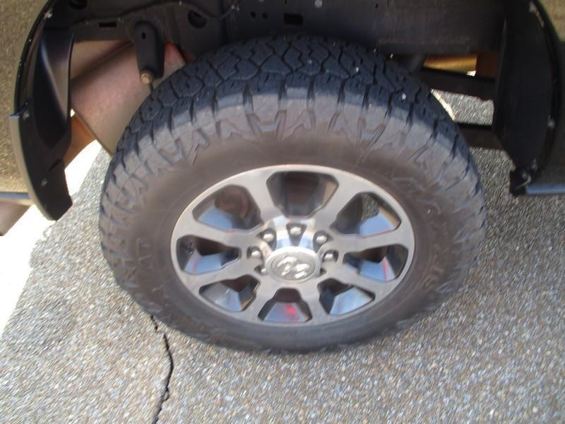 RAM 2500 Tradesman Crew Cab SWB 4WD 2022