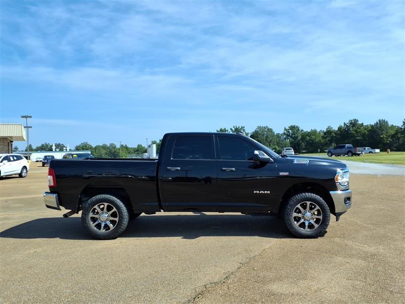 RAM 2500 Tradesman Crew Cab SWB 4WD 2022