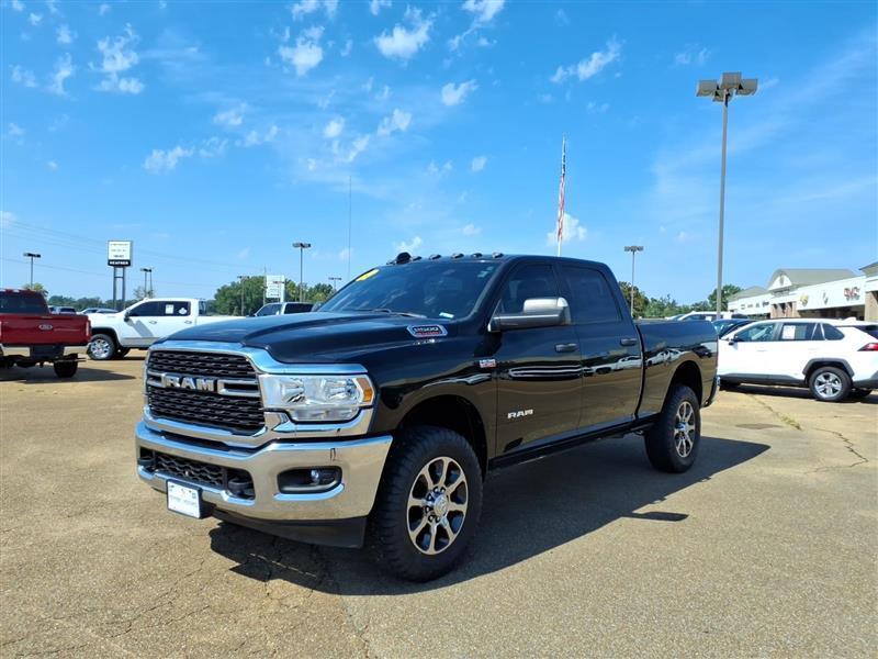 RAM 2500 Tradesman Crew Cab SWB 4WD 2022