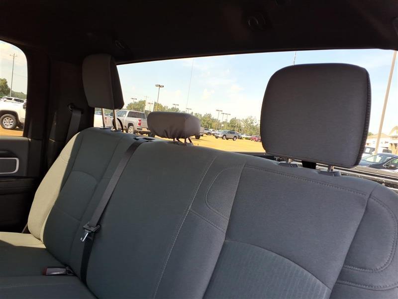 RAM 2500 Tradesman Crew Cab SWB 4WD 2022