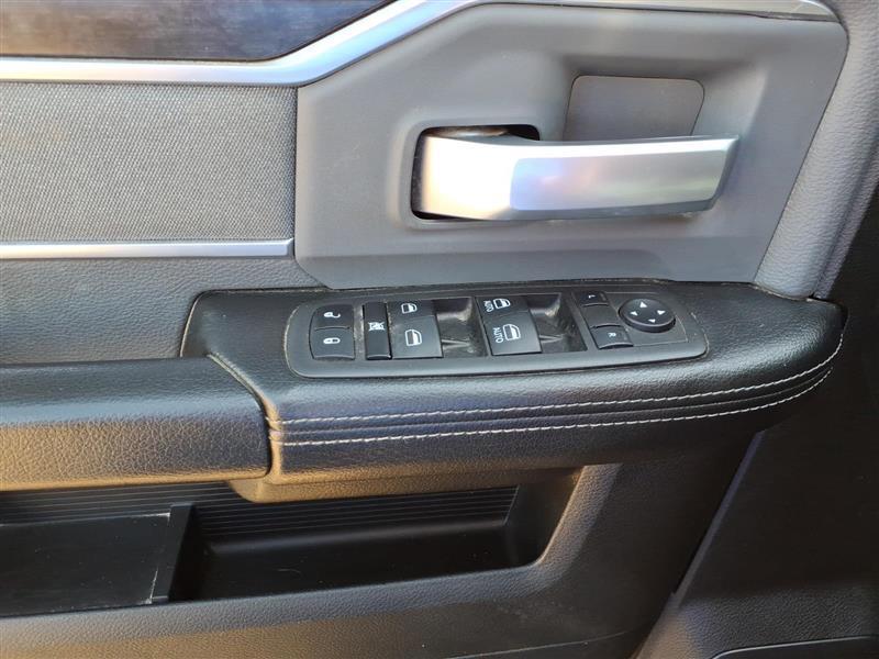 RAM 2500 Tradesman Crew Cab SWB 4WD 2022
