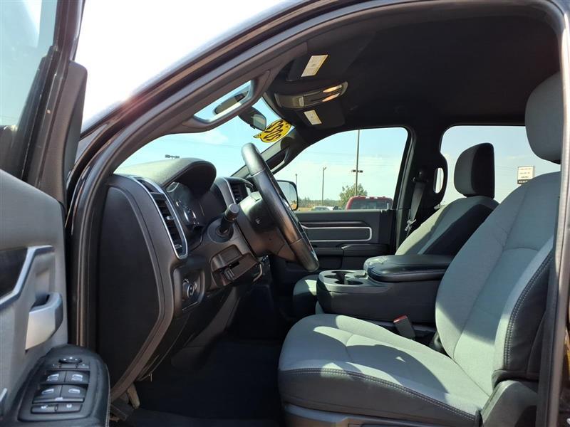 RAM 2500 Tradesman Crew Cab SWB 4WD 2022