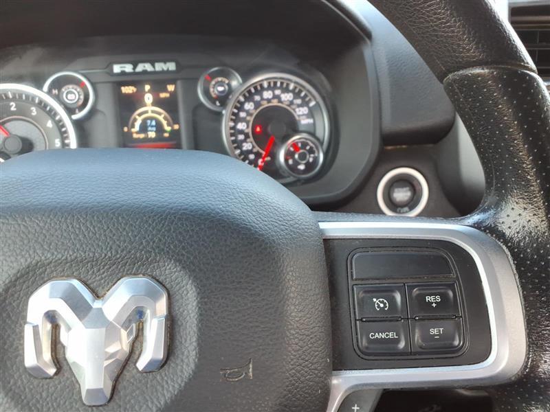 RAM 2500 Tradesman Crew Cab SWB 4WD 2022