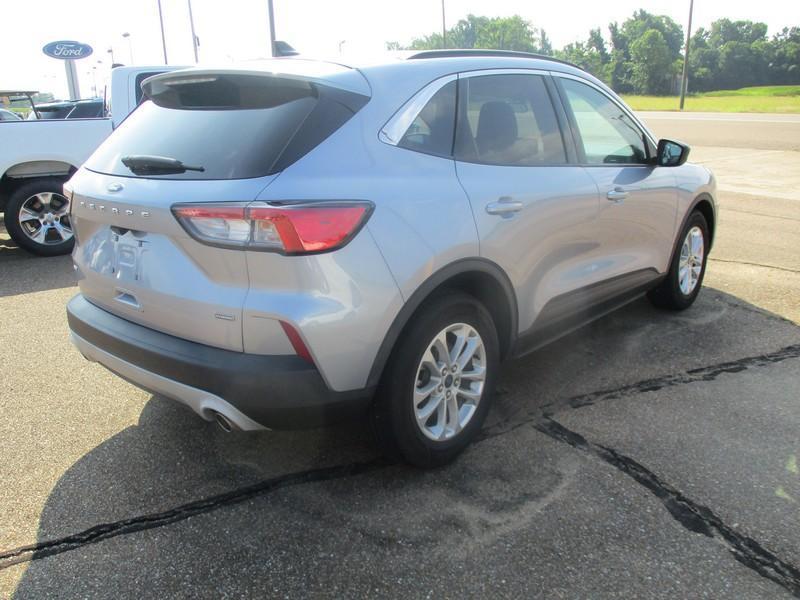 Ford Escape Hybrid SE 2022