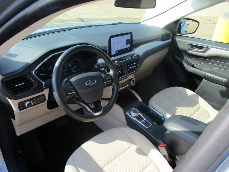 Ford Escape Hybrid SE 2022