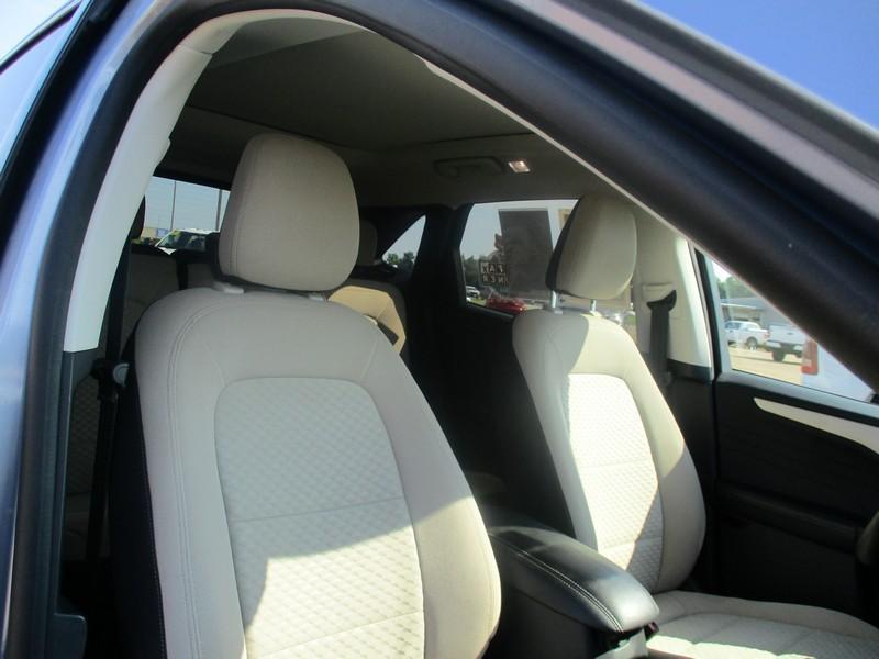 Ford Escape Hybrid SE 2022