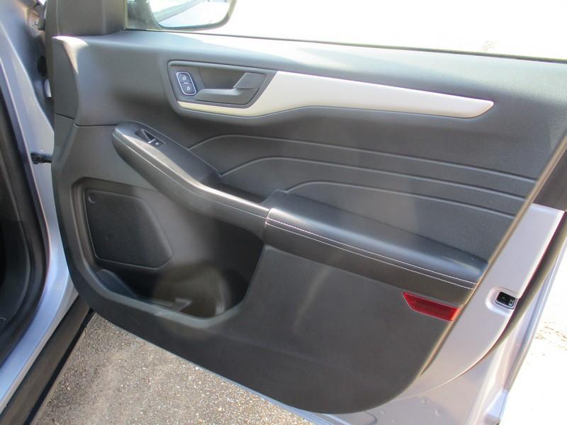 Ford Escape Hybrid SE 2022
