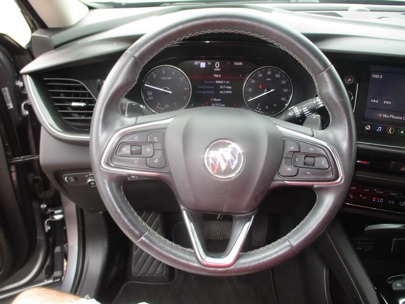 Buick Envision Essense 2022