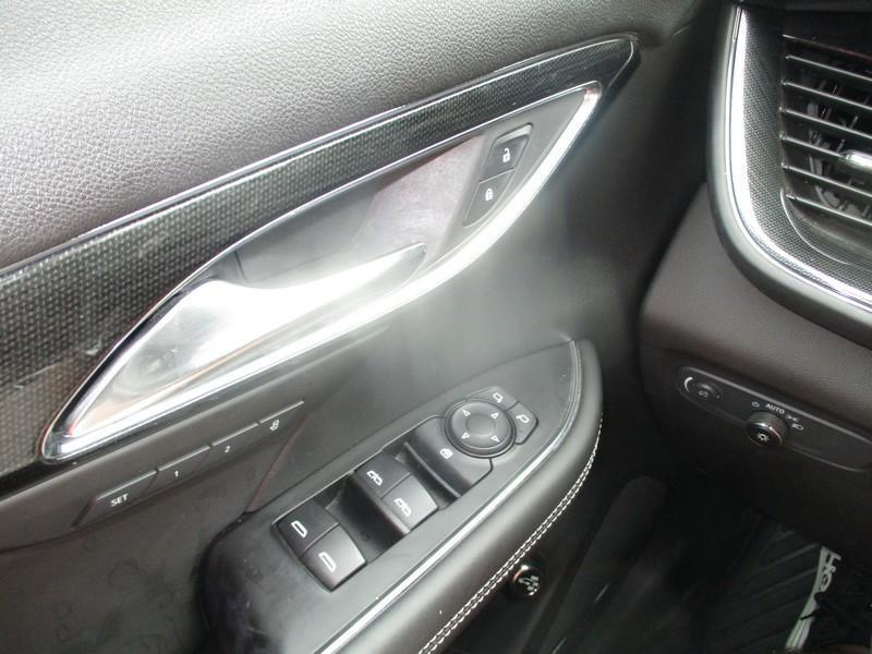 Buick Envision Essense 2022