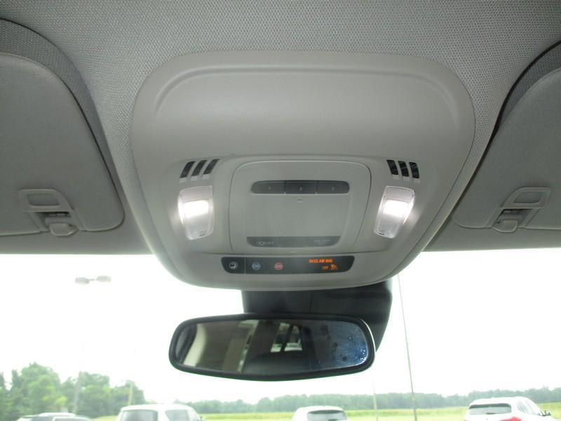 Buick Envision Essense 2022