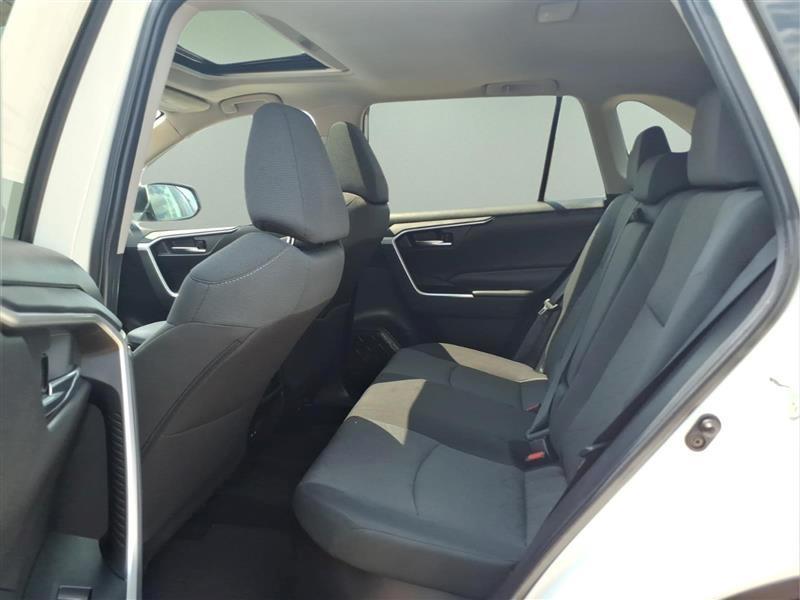 Toyota RAV4 Hybrid XLE 2022